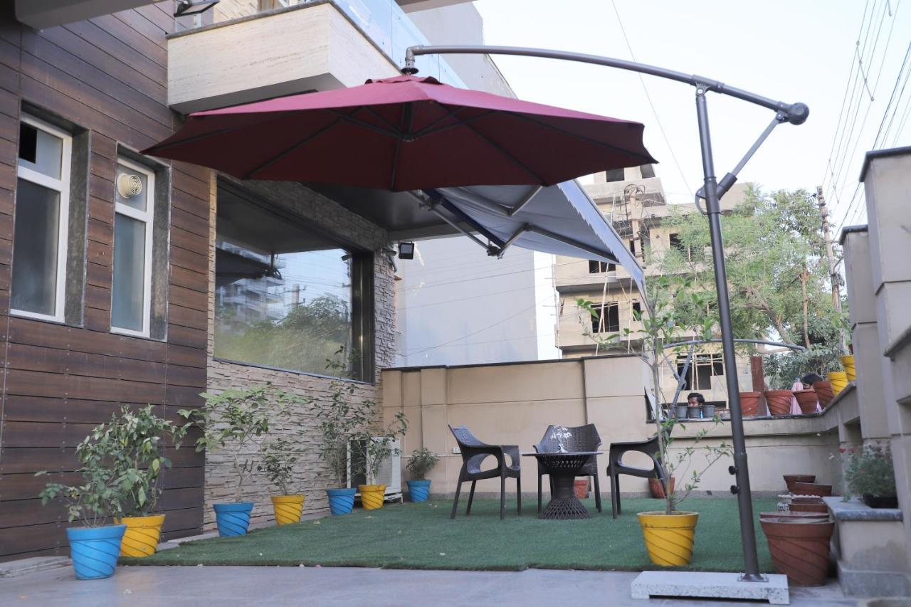Nirvana Rooms คูร์เคาน์ ภายนอก รูปภาพ