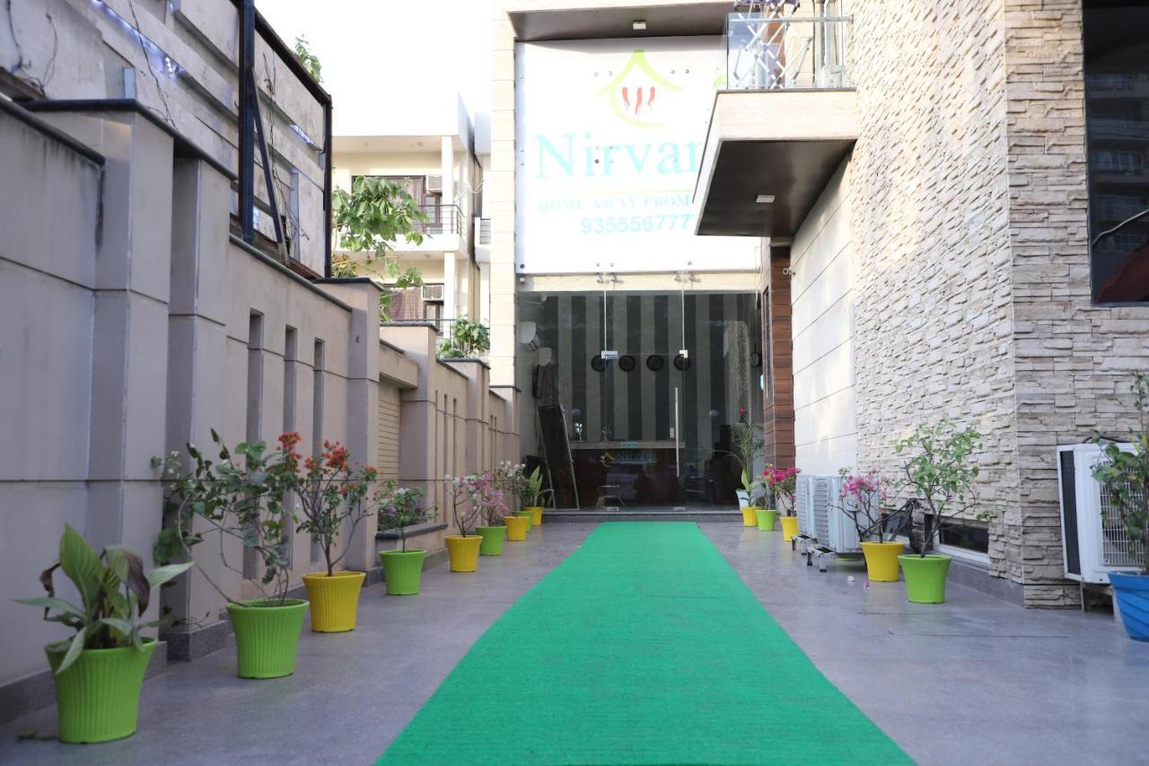 Nirvana Rooms คูร์เคาน์ ภายนอก รูปภาพ