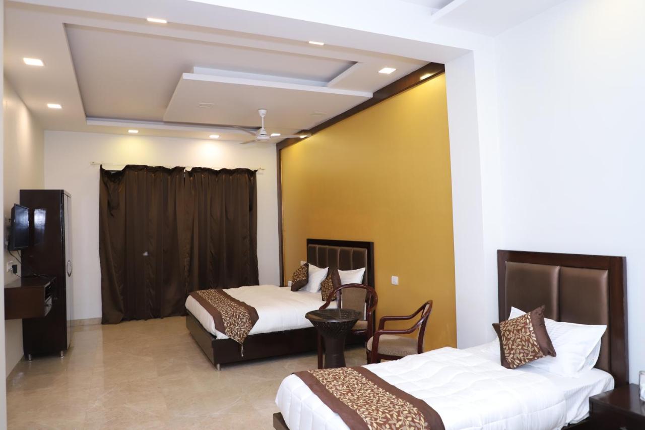 Nirvana Rooms คูร์เคาน์ ภายนอก รูปภาพ